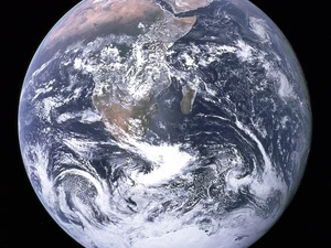 © NASA
Source: https://en.wikipedia.org/wiki/Ecology#/media/File:The_Earth_seen_from_Apollo_17.jpg The Earth seen from Apollo 17